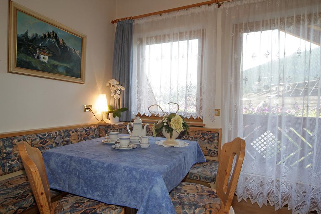 Apartments Lasteis La Villa  Exterior photo